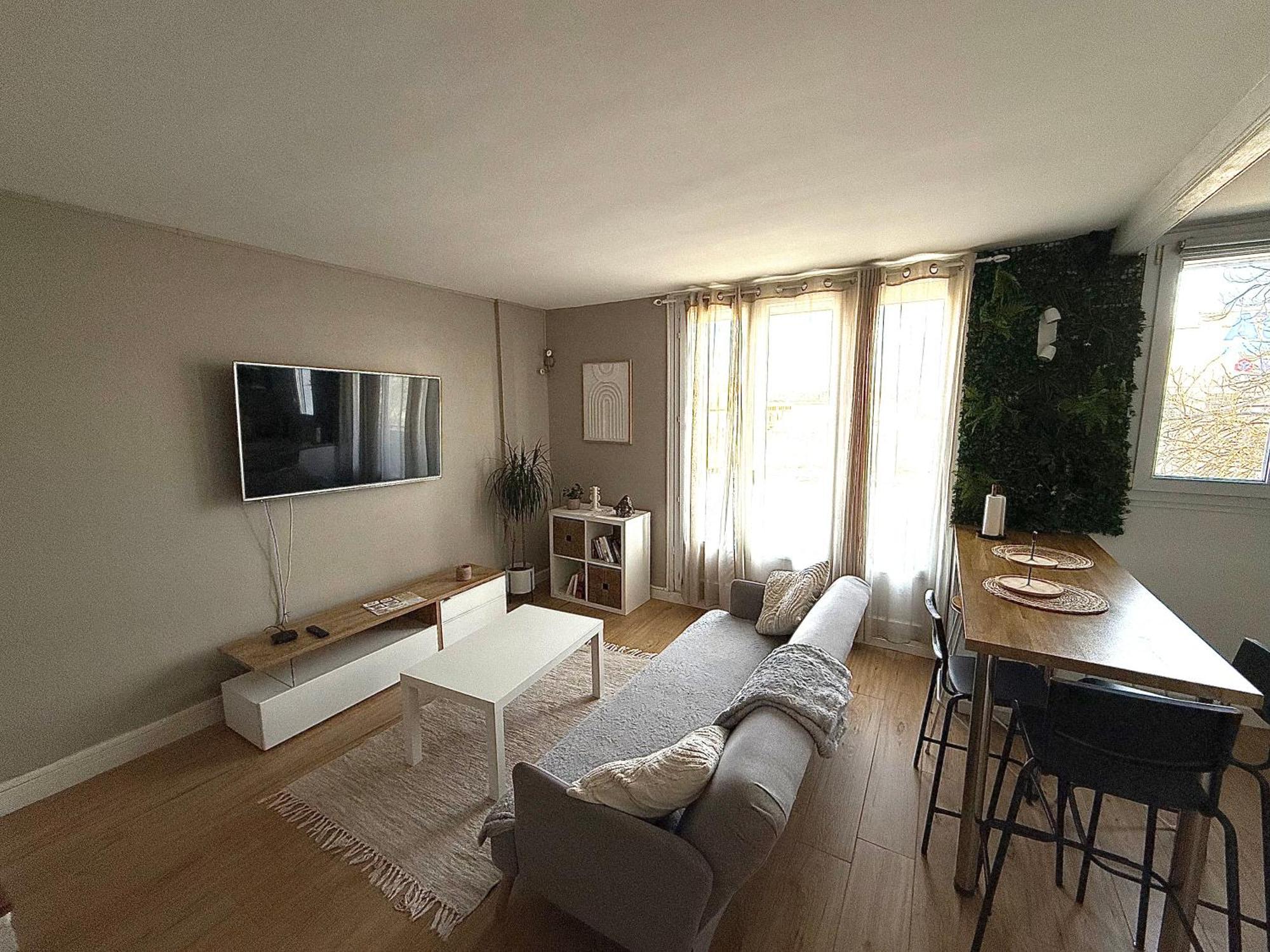 Superbe Duplex Avec Parking Gratuit Διαμέρισμα Γκρενόμπλ Εξωτερικό φωτογραφία